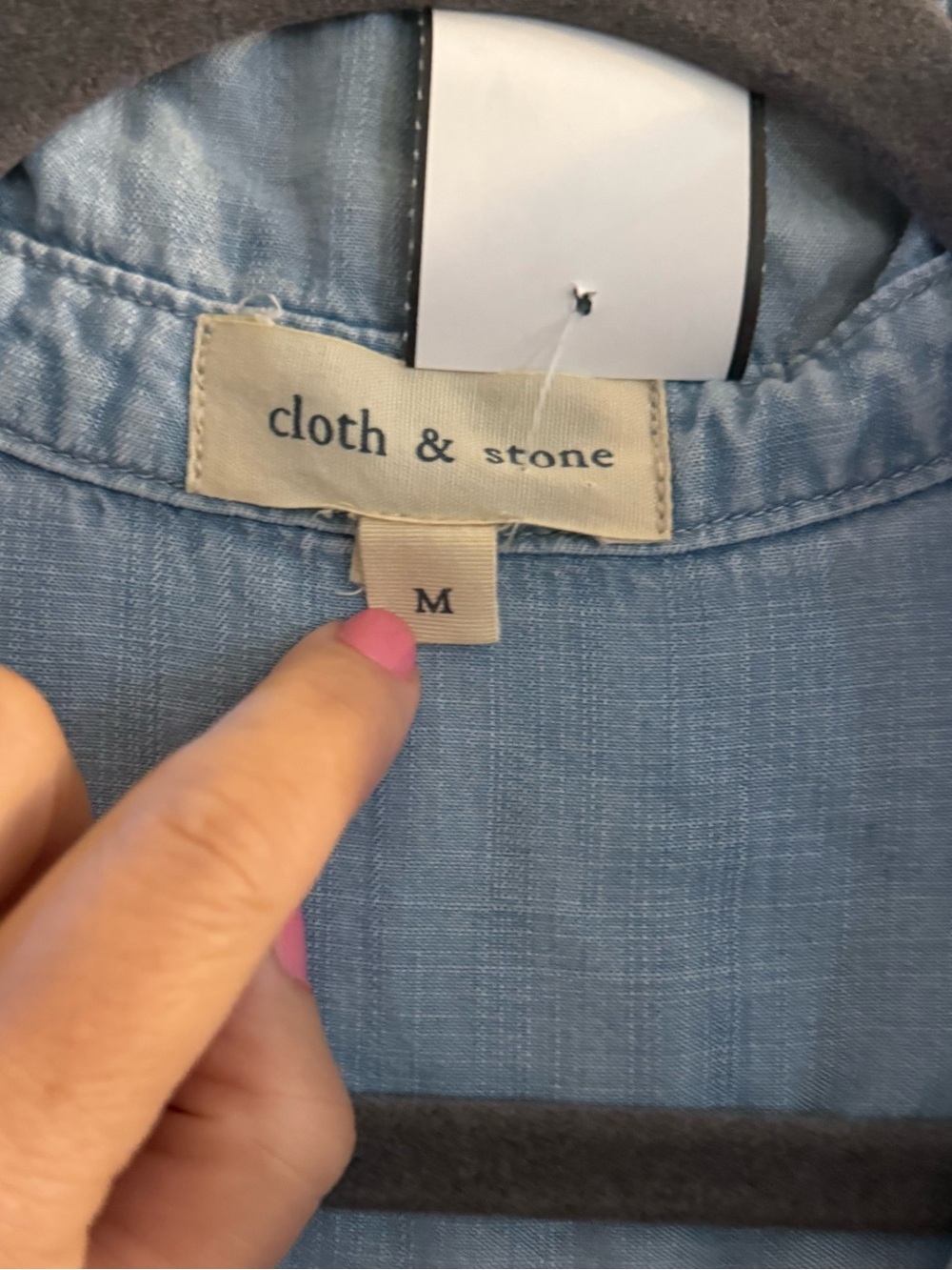 Cloth & Stone for Anthro Light Blue Denim Shirt - Relaxed Women's Henley, M - Picture 4 of 6